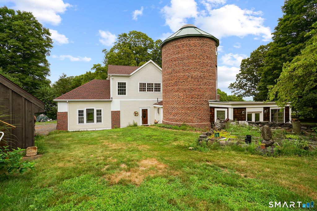 1270 Saybrook Road, Haddam, CT 06438