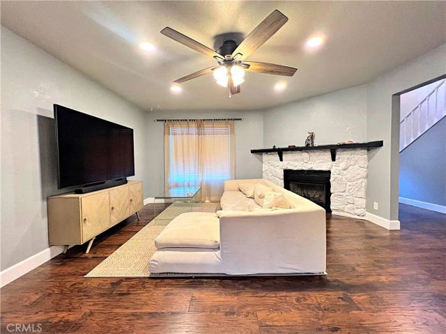 43639 Park Avenue, Lancaster, CA 93534