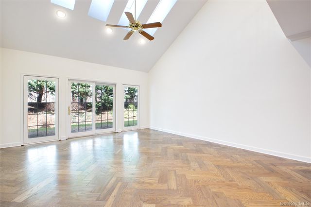 145 Pond View Drive, Port Washington, NY 11050