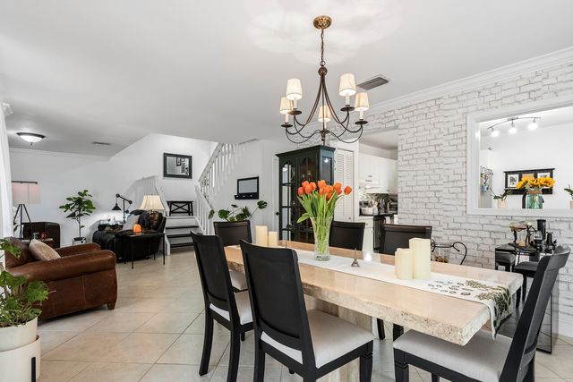 5803 Fox Hollow Drive B, Boca Raton, FL 33486