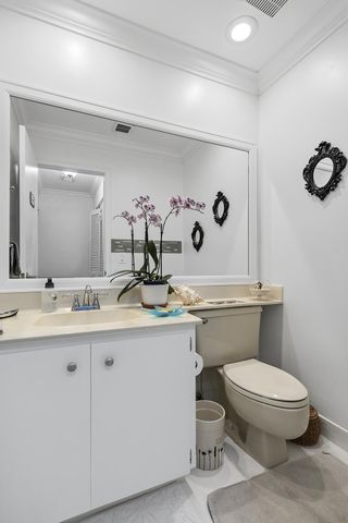 5803 Fox Hollow Drive B, Boca Raton, FL 33486