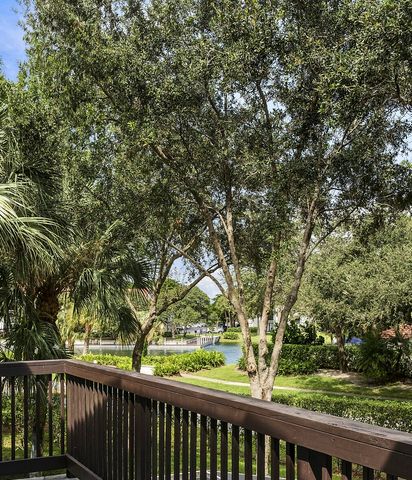 5803 Fox Hollow Drive B, Boca Raton, FL 33486