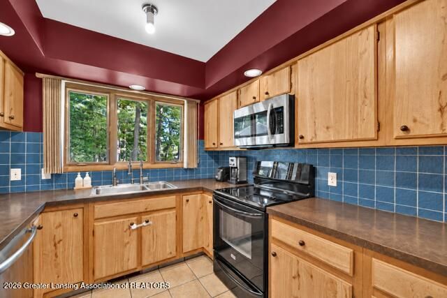 3334 W Howell Road, Mason, MI 48854