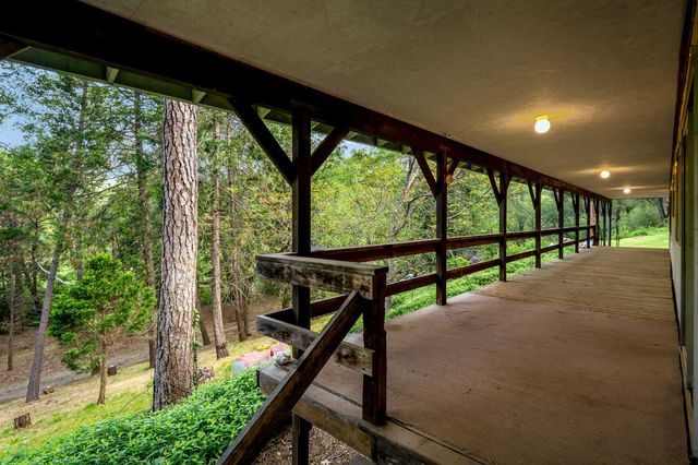 14073 Retrac Way, Grass Valley, CA 95949