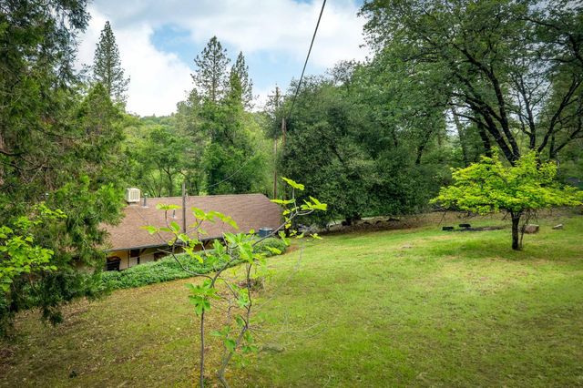 14073 Retrac Way, Grass Valley, CA 95949