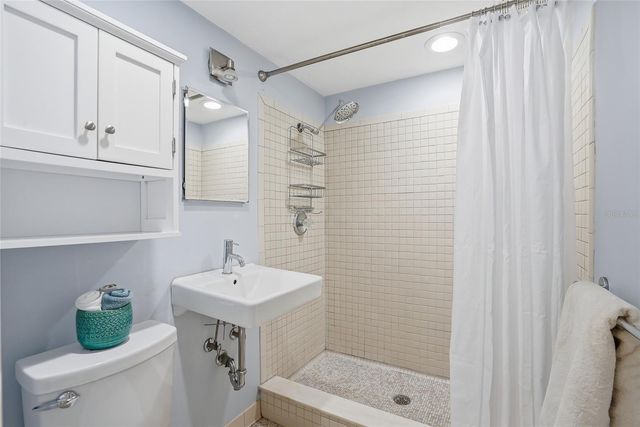 145 10TH AVENUE N 1, St Petersburg, FL 33701