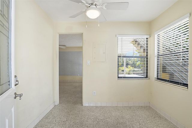 145 10TH AVENUE N 1, St Petersburg, FL 33701