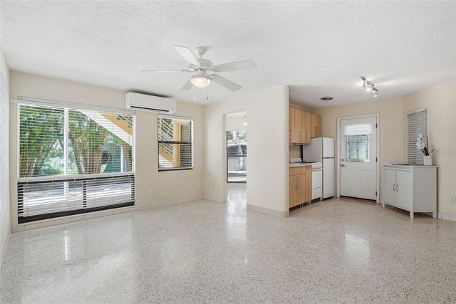145 10TH AVENUE N 1, St Petersburg, FL 33701