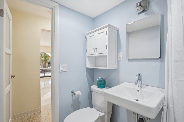 145 10TH AVENUE N 1, St Petersburg, FL 33701