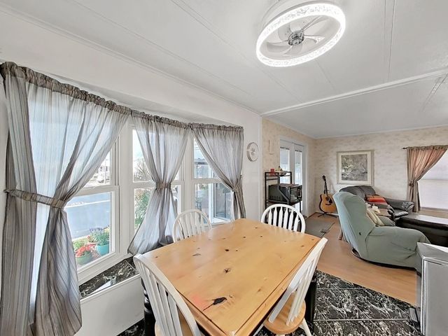 12501 ULMERTON ROAD 204, Largo, FL 33774