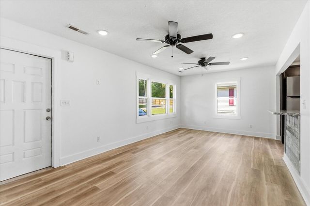 1302 Adonna Lane, Chattanooga, TN 37412