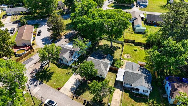 1302 Adonna Lane, Chattanooga, TN 37412