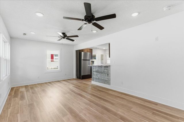 1302 Adonna Lane, Chattanooga, TN 37412