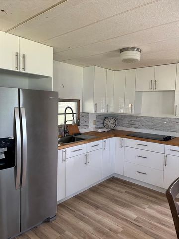 14750 OLD US HIGHWAY 441, Tavares, FL 32778