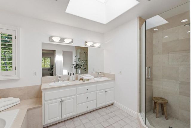 239 Upland Road, Redwood City, CA 94062