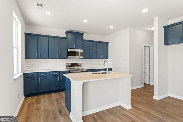 5975 Spring Way, Stonecrest, GA 30038