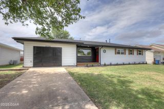2726 S Minnesota Avenue, Joplin, MO 64804