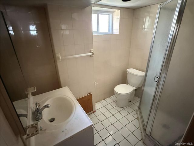 136 Henry Street, Valley Stream, NY 11580