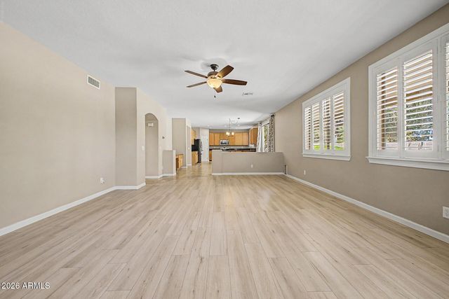 680 E BETSY Lane, Gilbert, AZ 85296