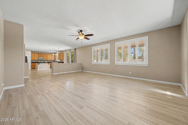 680 E BETSY Lane, Gilbert, AZ 85296