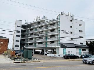 1222 E Ocean View AVE # 204, Norfolk, VA 23503