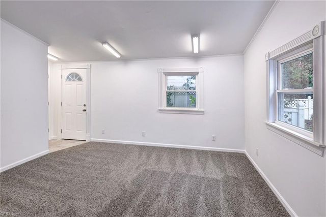 110 Peninsula ST, Williamsburg, VA 23188