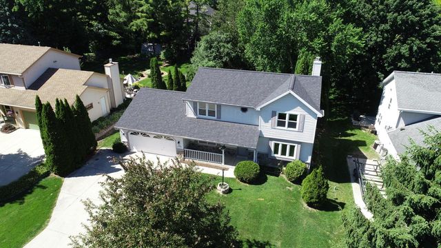 S70W19298 Wentland DRIVE, Muskego, WI 53150
