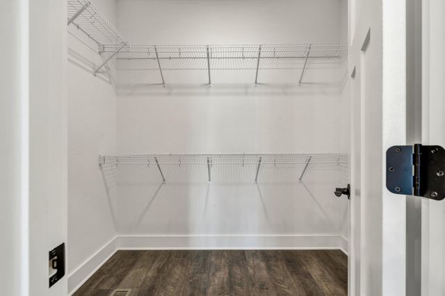 3024 NW Three Creeks Drive, Cleveland, TN 37312