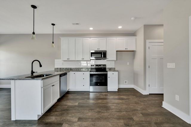 3024 NW Three Creeks Drive, Cleveland, TN 37312