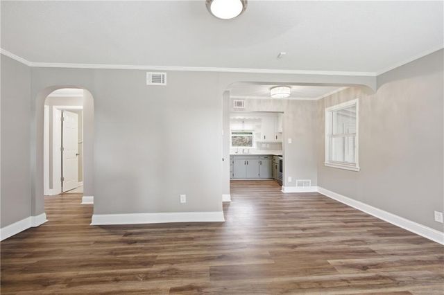 1124 E 80th Street, Kansas City, MO 64131