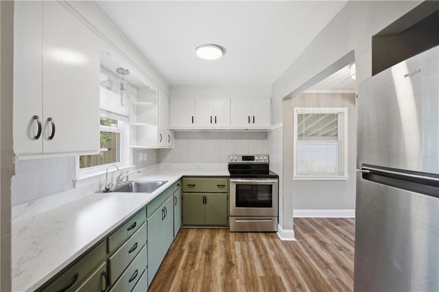 1124 E 80th Street, Kansas City, MO 64131