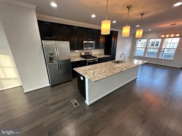 7206 HARTLEY LN, Glen Burnie, MD 21060