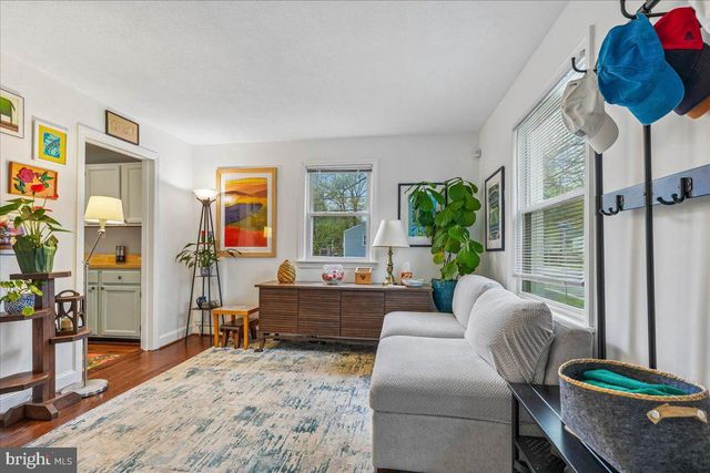 4801 NICHOLSON ST, Riverdale, MD 20737