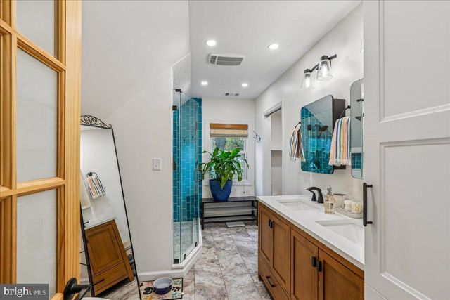 4801 NICHOLSON ST, Riverdale, MD 20737