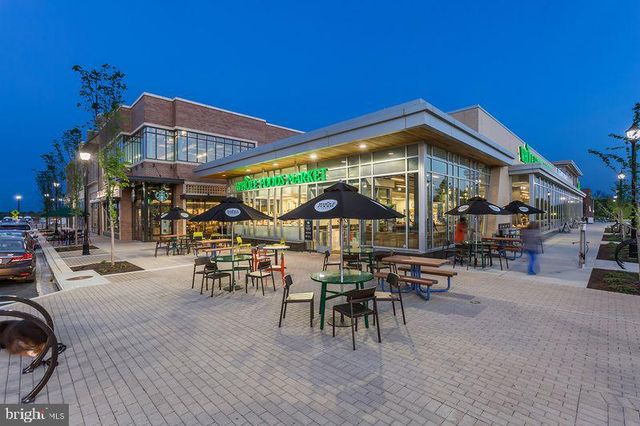 4801 NICHOLSON ST, Riverdale, MD 20737