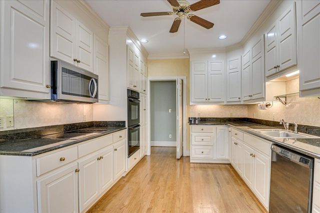 694 Woodhall Abbey Court, Martinez, GA 30907