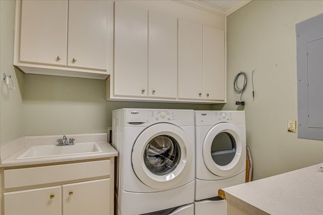 694 Woodhall Abbey Court, Martinez, GA 30907