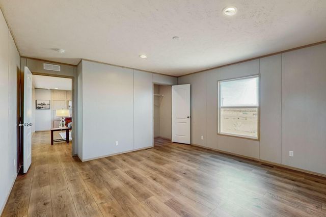 30 Scarlett O'Hara Street, Moriarty, NM 87035