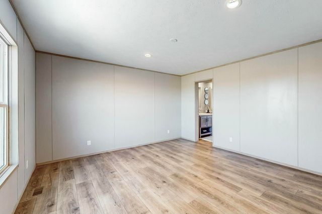 30 Scarlett O'Hara Street, Moriarty, NM 87035