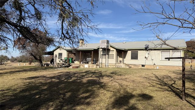 5 W HWY 84, Goldthwaite, TX 76844