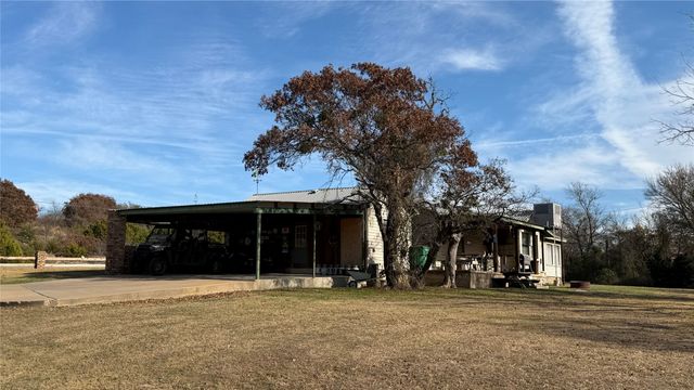 5 W HWY 84, Goldthwaite, TX 76844