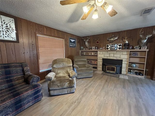 5 W HWY 84, Goldthwaite, TX 76844