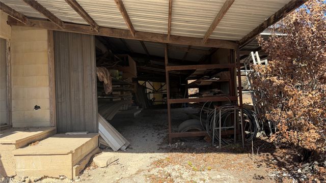 5 W HWY 84, Goldthwaite, TX 76844