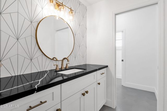 10805 E EL RANCHO Drive, Scottsdale, AZ 85259