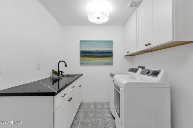 10805 E EL RANCHO Drive, Scottsdale, AZ 85259