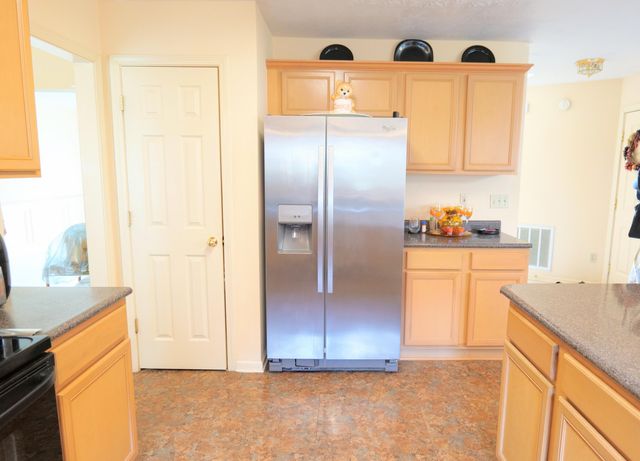 180 Bittersweet Way, Lexington, KY 40515
