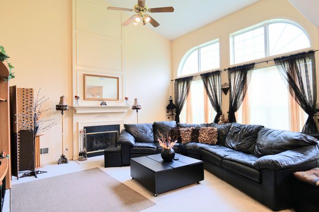 180 Bittersweet Way, Lexington, KY 40515