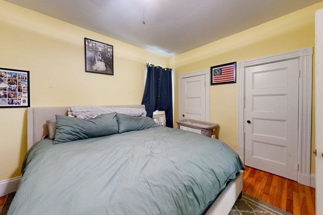 14 Bayard St, Boston, MA 02134