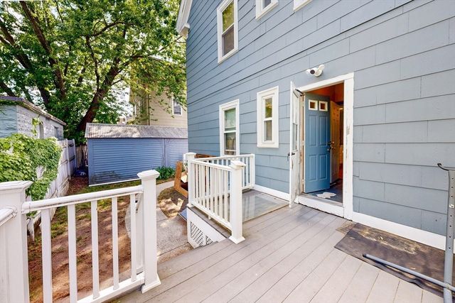 14 Bayard St, Boston, MA 02134