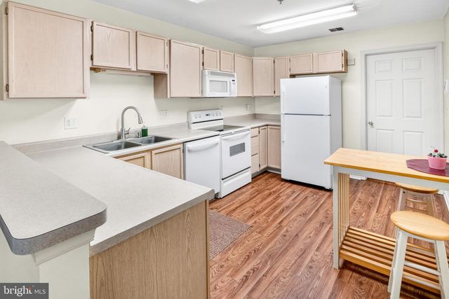 147 VILLAGE WAY, Phoenixville, PA 19460